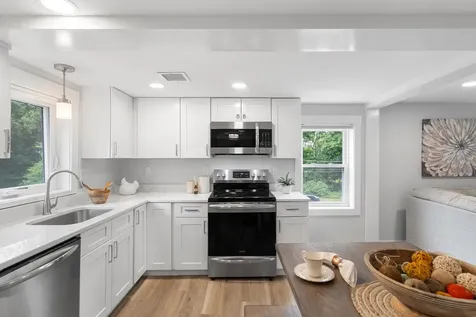 47 Newton Road Plaistow NH 03865