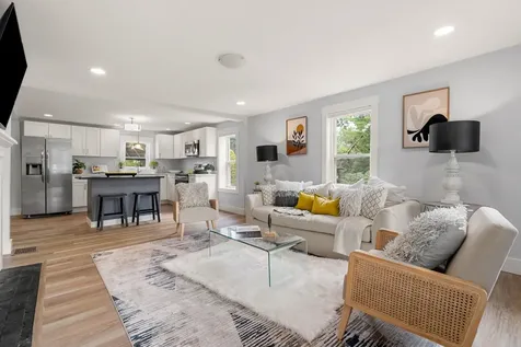 47 Newton Road Plaistow NH 03865