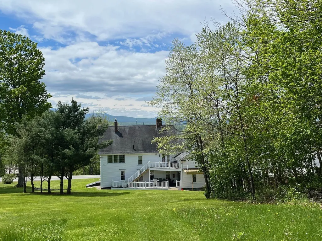 959 Presidential Highway Jefferson NH 03583