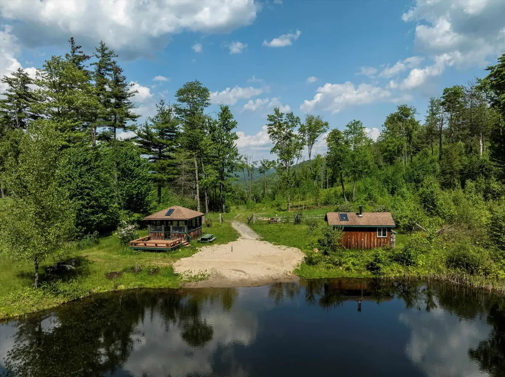 161 Depot Road Newfane VT 05362