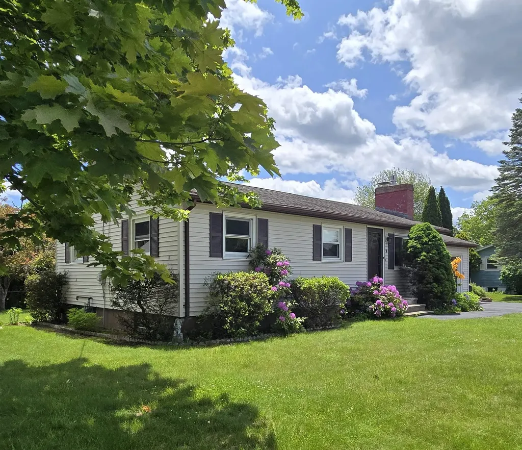 9 Mariette Drive Portsmouth NH 03801