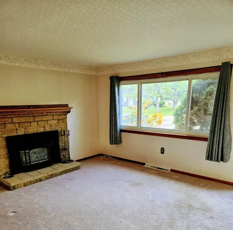 9 Mariette Drive Portsmouth NH 03801