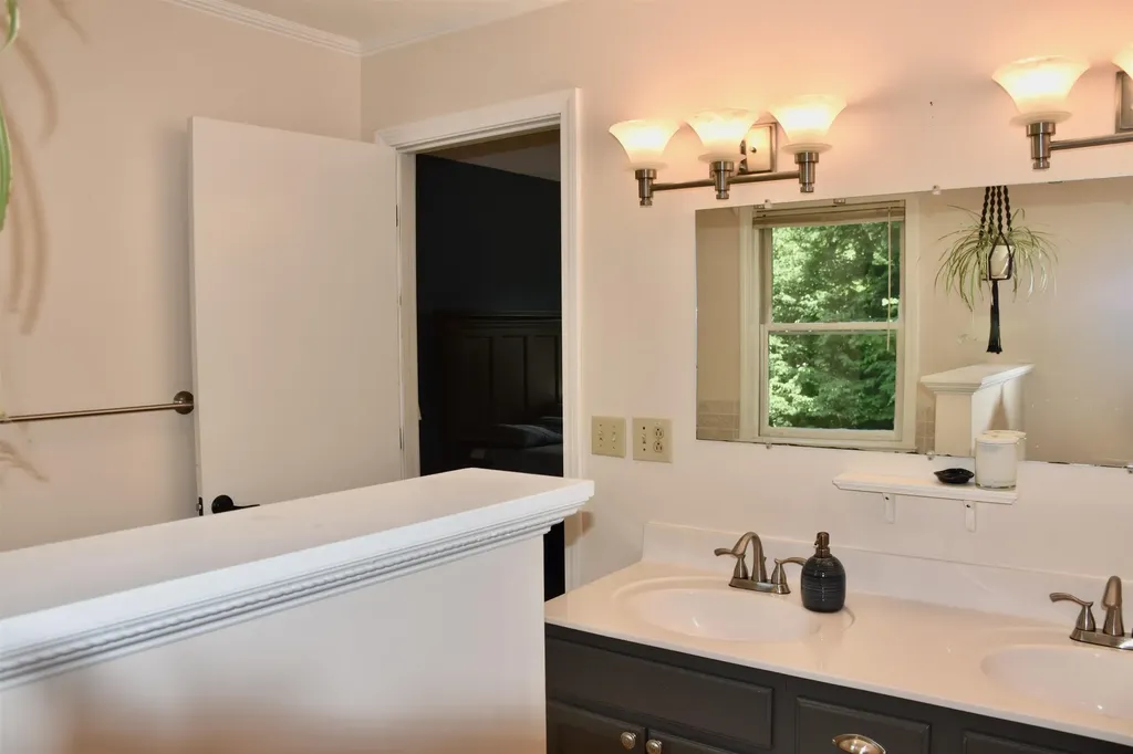 75 Allen Drive Milton VT 05468