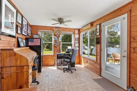 4 Shore Drive Hampstead NH 03841