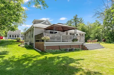 4 Shore Drive Hampstead NH 03841