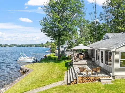 4 Shore Drive Hampstead NH 03841