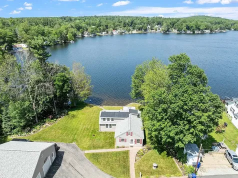 4 Shore Drive Hampstead NH 03841