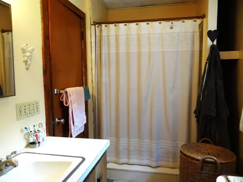2505 County Road Windsor VT 05089