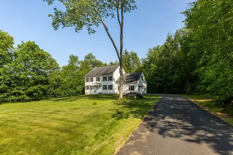 23 Stone Farm Road Barrington NH 03825