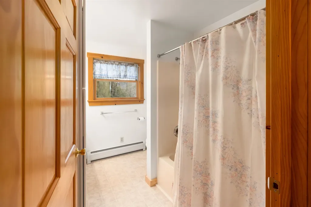 195 Beacon Hill Road Morristown VT 05661