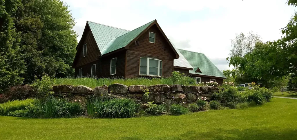 195 Beacon Hill Road Morristown VT 05661