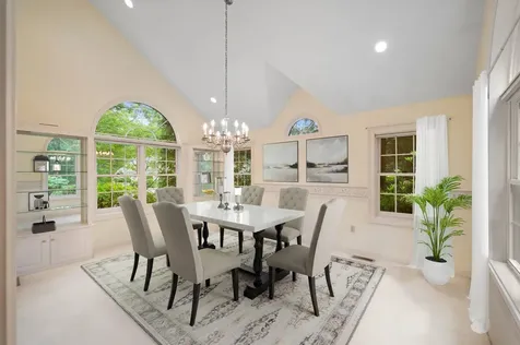 60 Peninsula Drive Stratham NH 03885