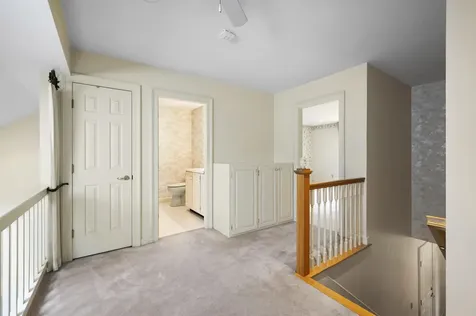 60 Peninsula Drive Stratham NH 03885