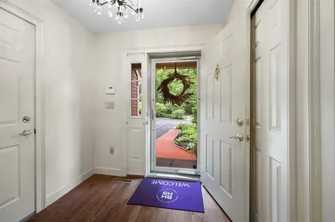 60 Peninsula Drive Stratham NH 03885