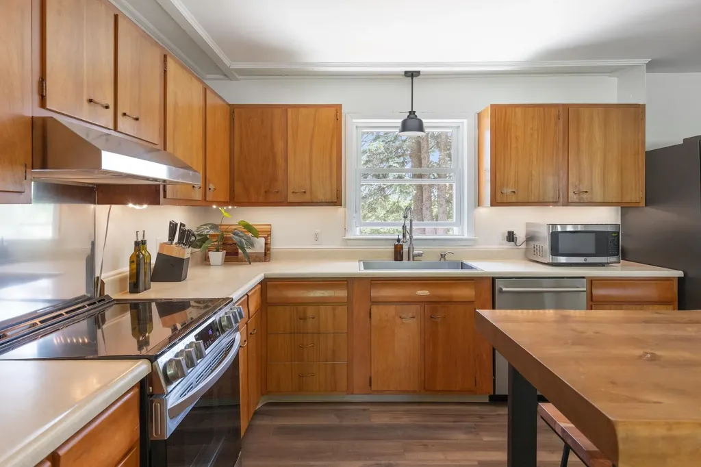 77 Sundown Drive Williston VT 05495