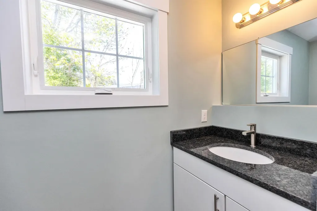 4B Villa Brasi Lane Boscawen NH 03303