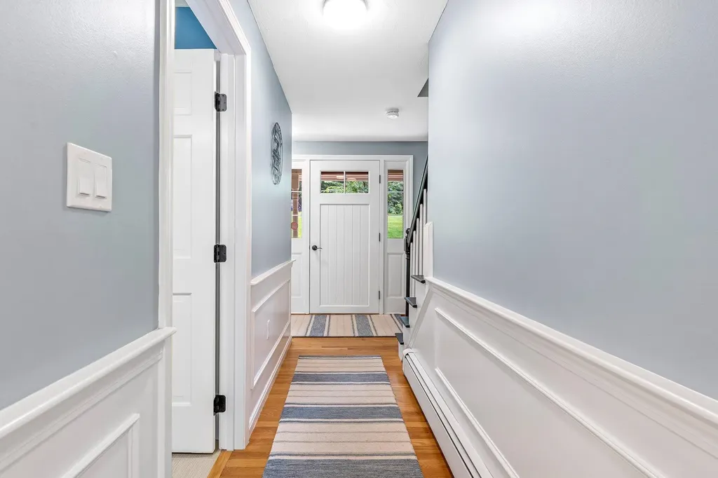 65 Forest Street Londonderry NH 03053