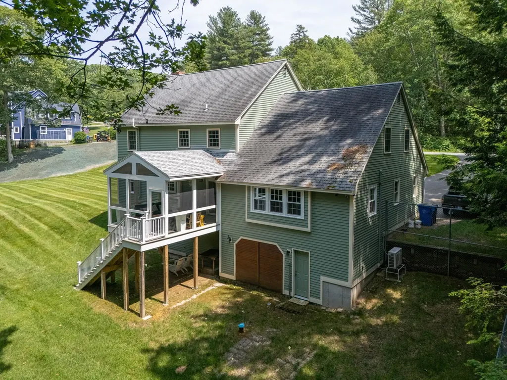 65 Forest Street Londonderry NH 03053