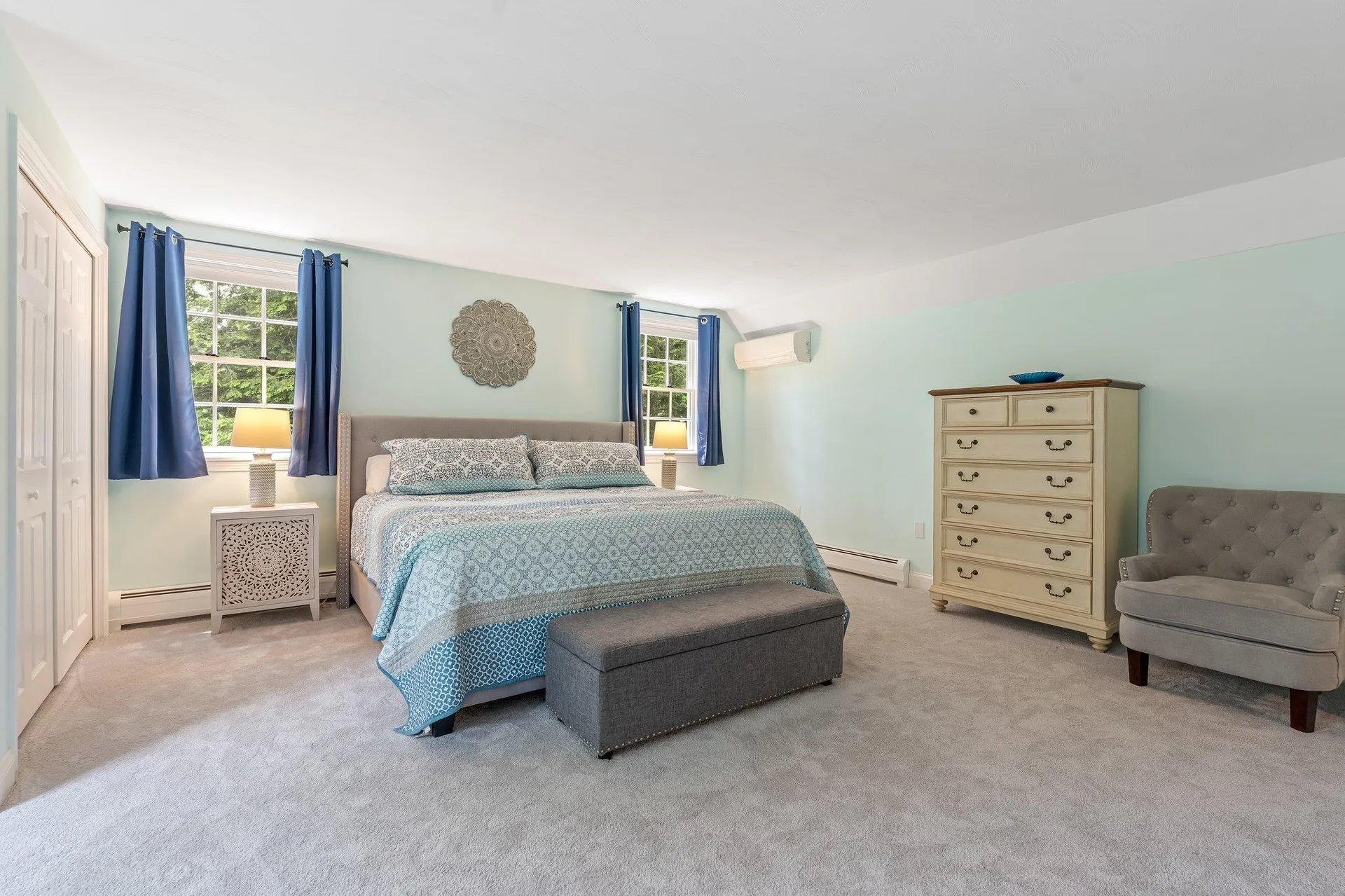 65 Forest Street Londonderry NH 03053