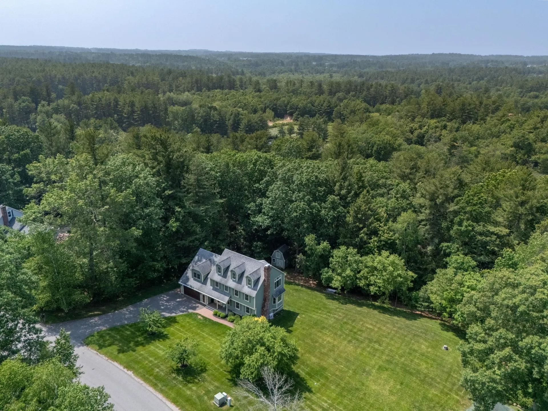65 Forest Street Londonderry NH 03053