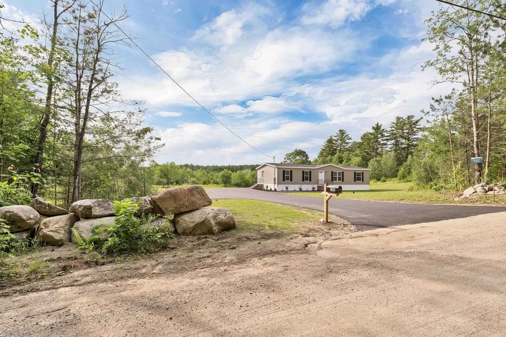 106 Stevens Road Effingham NH 03882