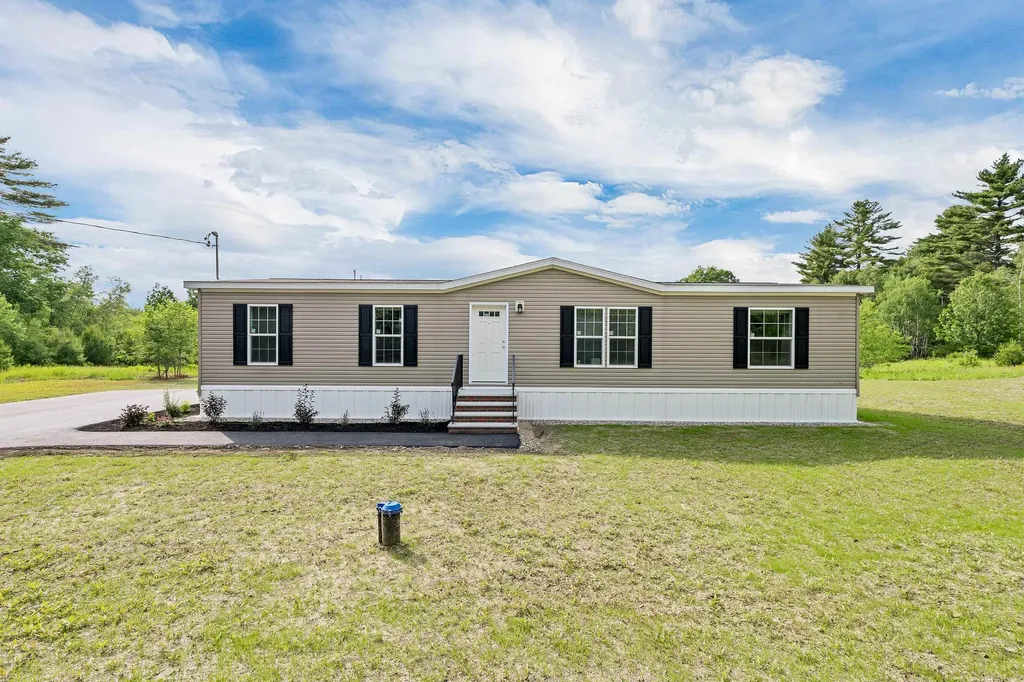 106 Stevens Road Effingham NH 03882