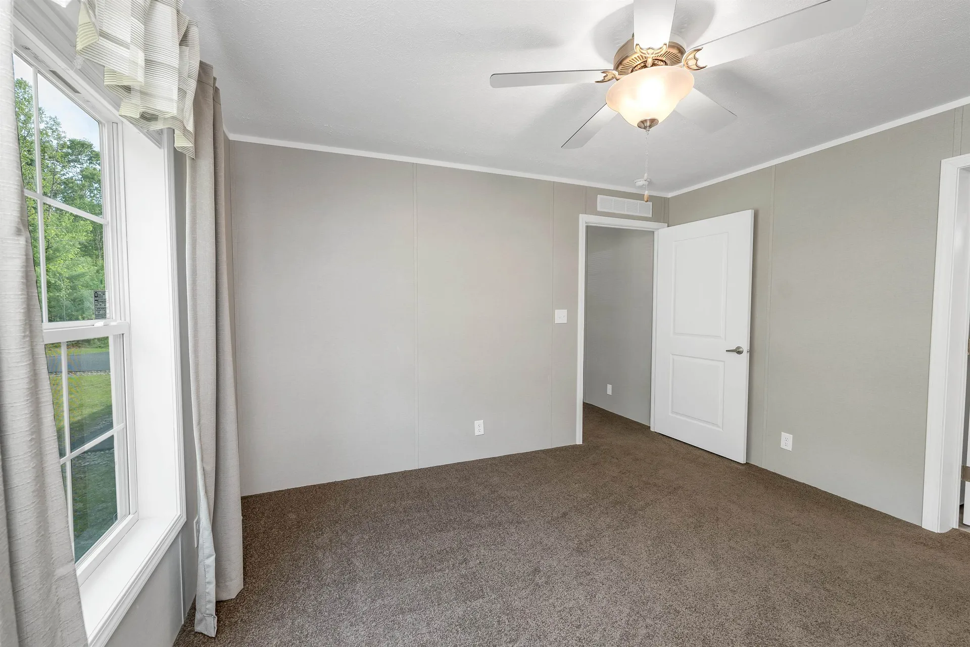 106 Stevens Road Effingham NH 03882