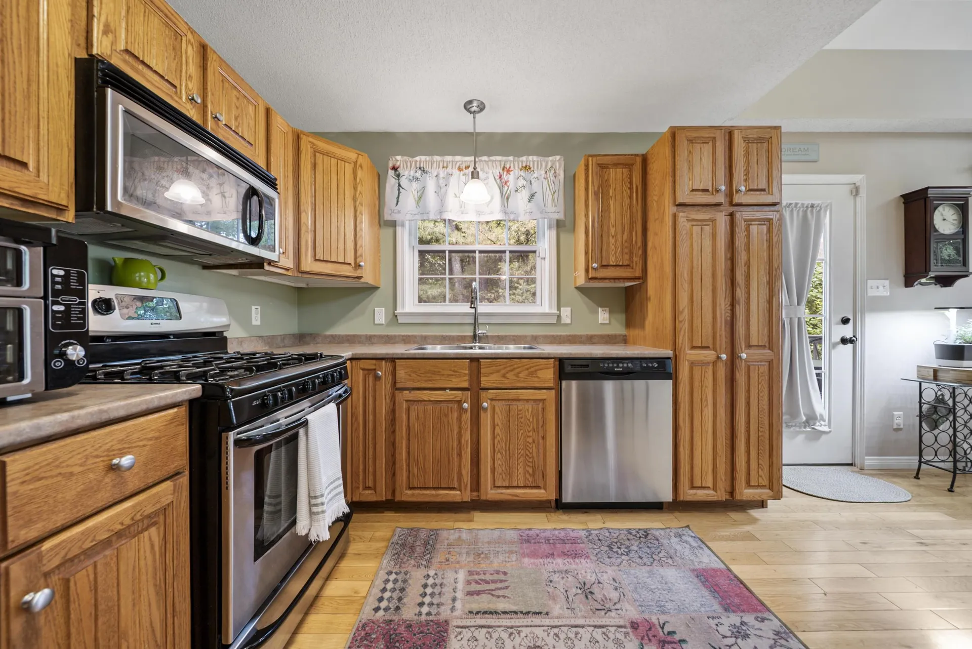 21 Lewis Lane Concord NH 03301