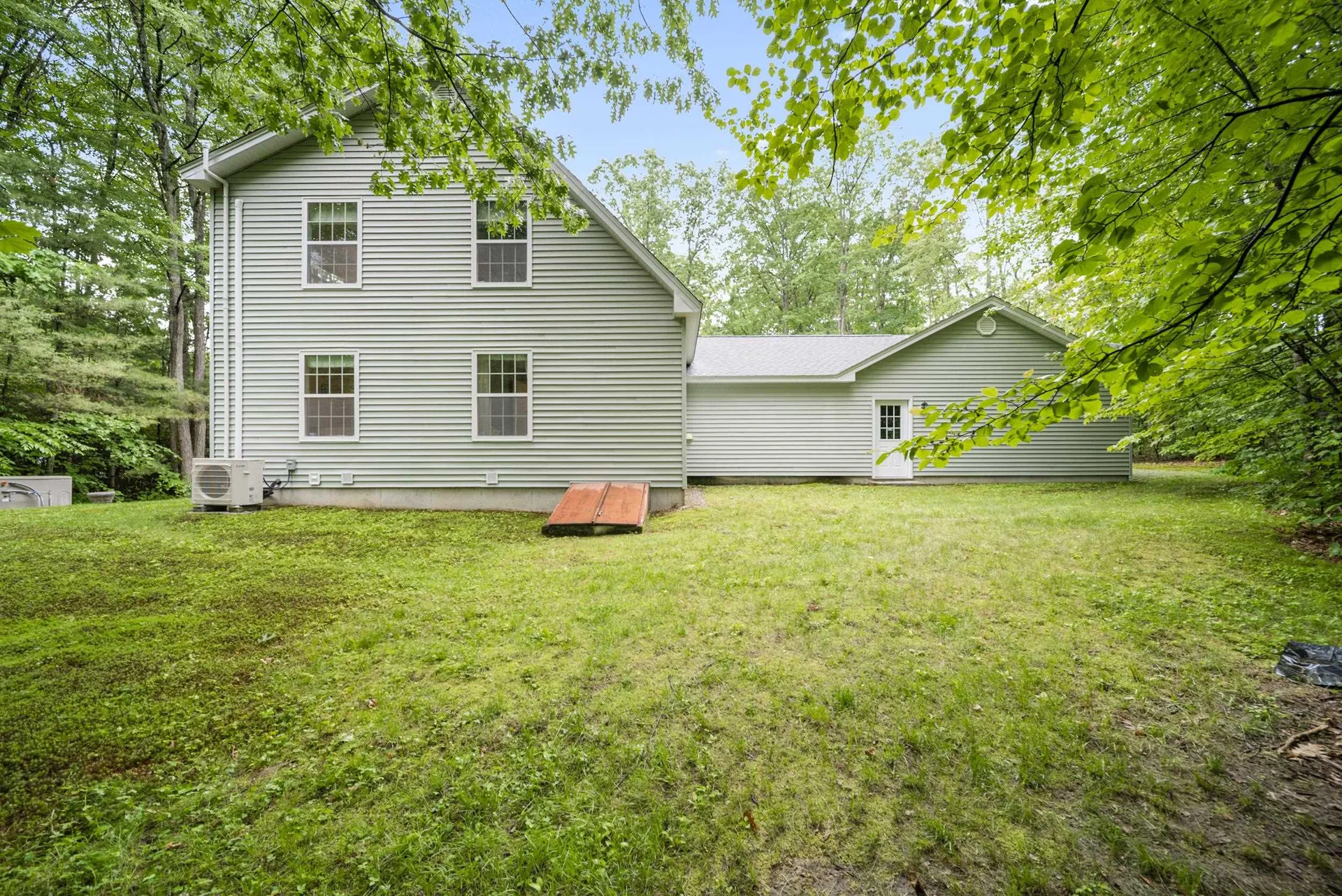 21 Lewis Lane Concord NH 03301