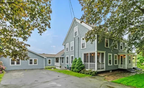 261 Main Avenue South Hampton NH 03827