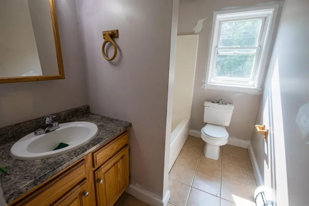 527 Tamworth Road Tamworth NH 03886