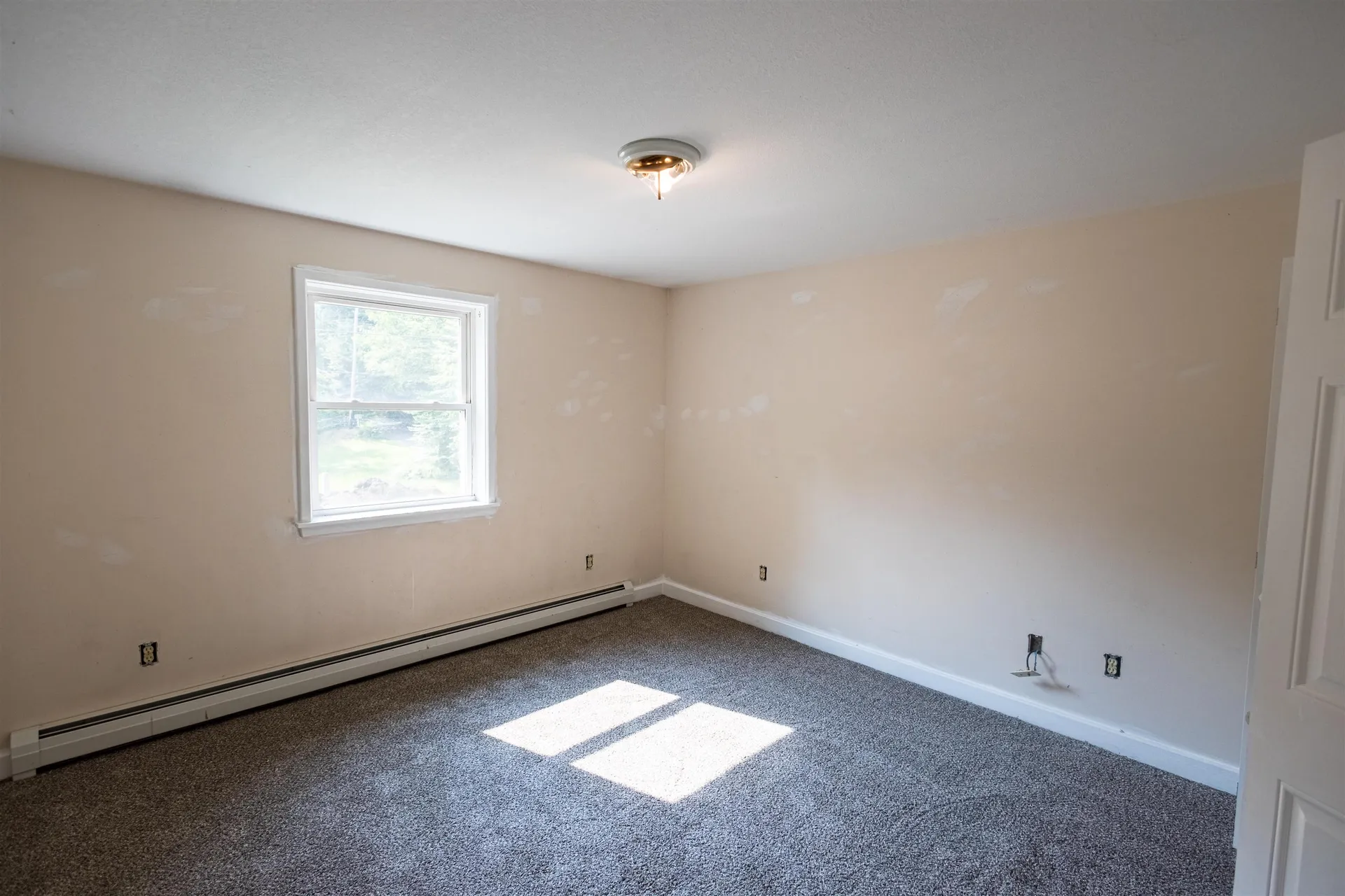 527 Tamworth Road Tamworth NH 03886