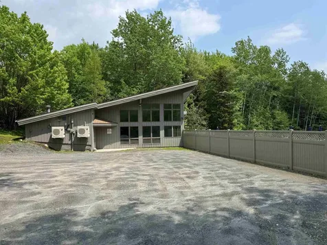 11F Snowtree Lane Dover VT 05356