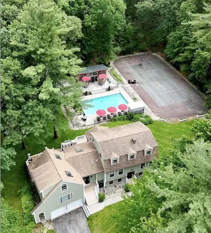 100 Arlene Drive Pelham NH 03076