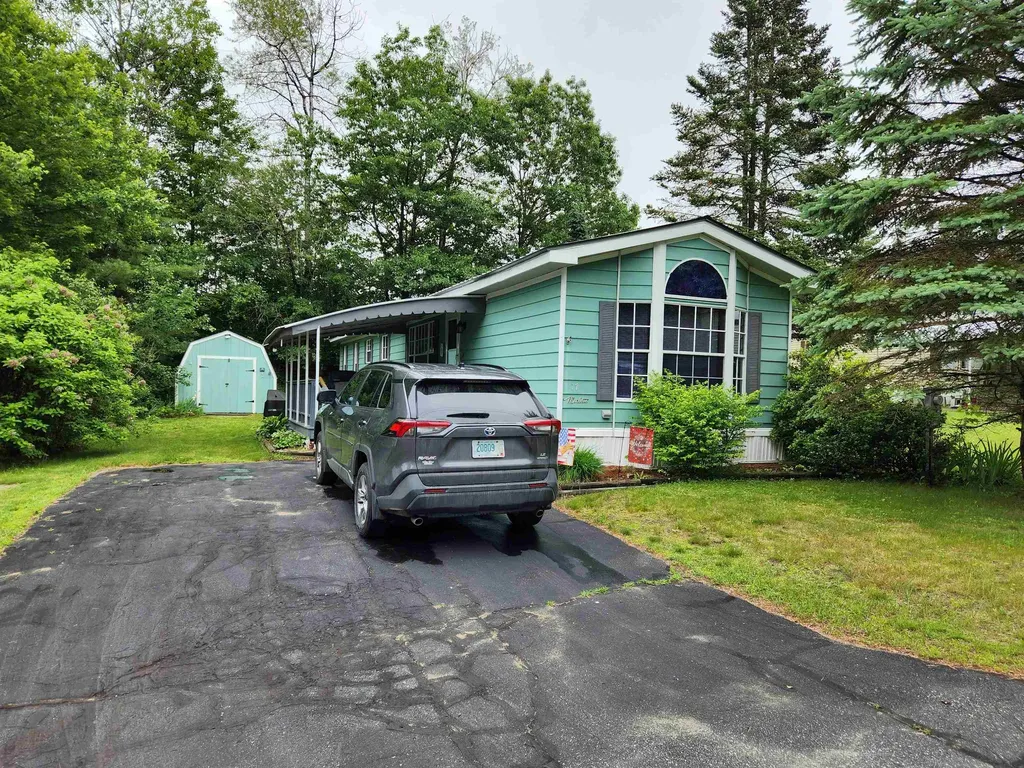 17 Rachael Place Claremont NH 03743