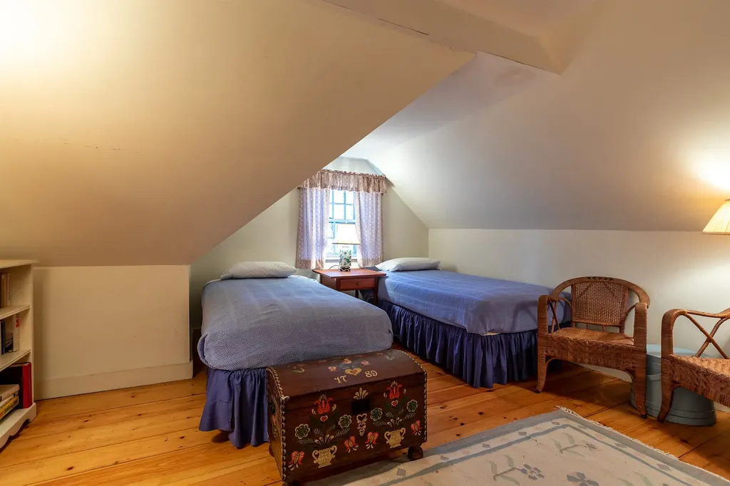 519 Cherry Hill Road Pomfret VT 05053