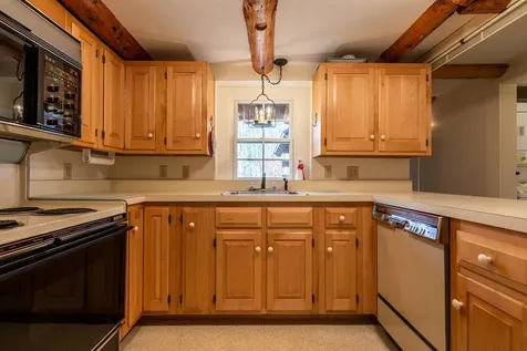 519 Cherry Hill Road Pomfret VT 05053