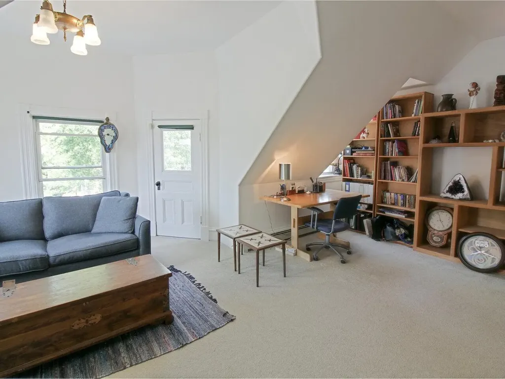 18 Clarke Street Burlington VT 05401