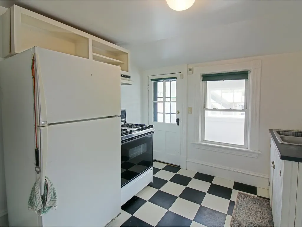 18 Clarke Street Burlington VT 05401