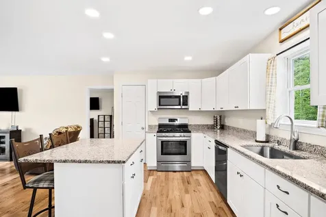 121 Deer Run Road Middleton NH 03887