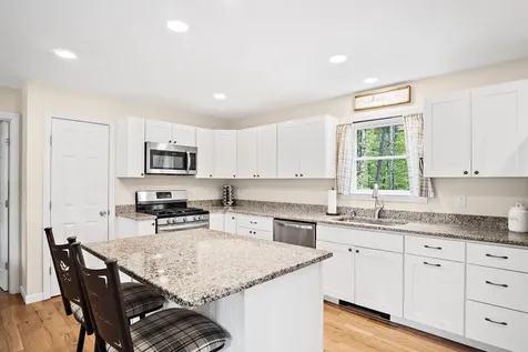 121 Deer Run Road Middleton NH 03887