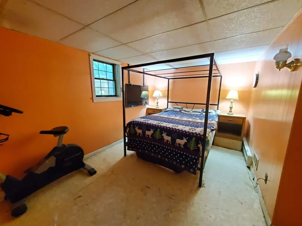 9 Stark Hill Road Canaan NH 03741