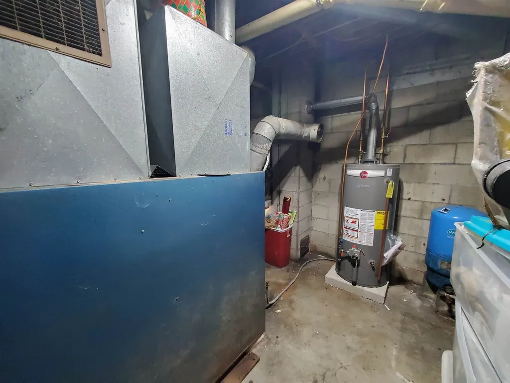 9 Stark Hill Road Canaan NH 03741