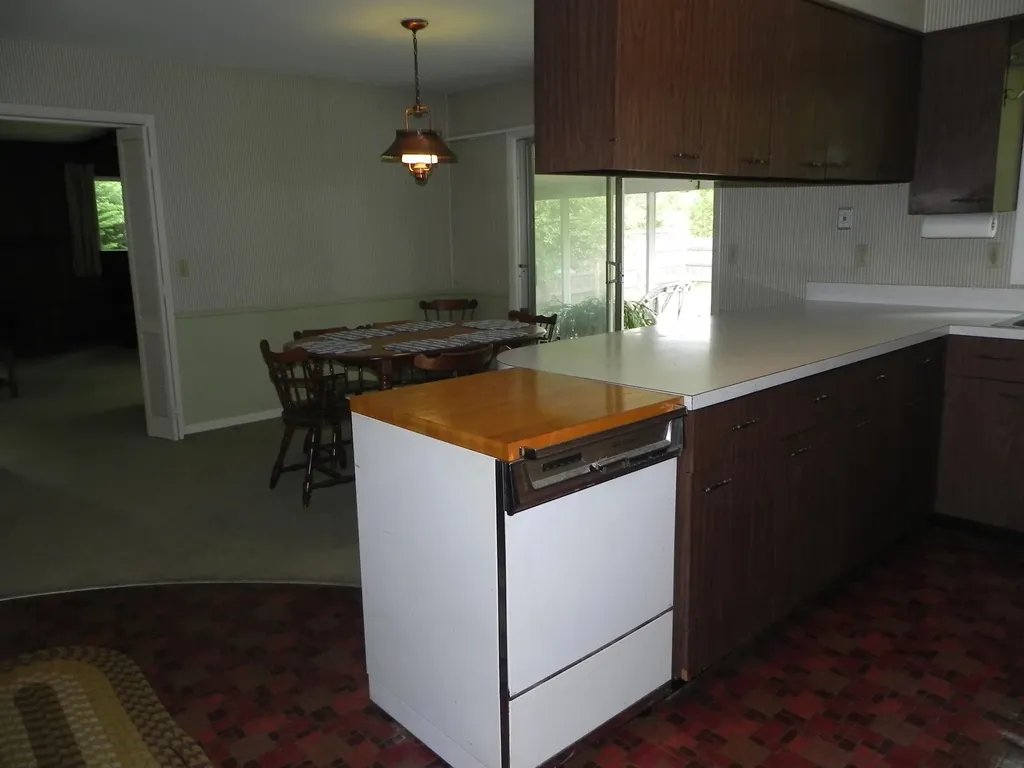 128 Laurel Hill Drive South Burlington VT 05403
