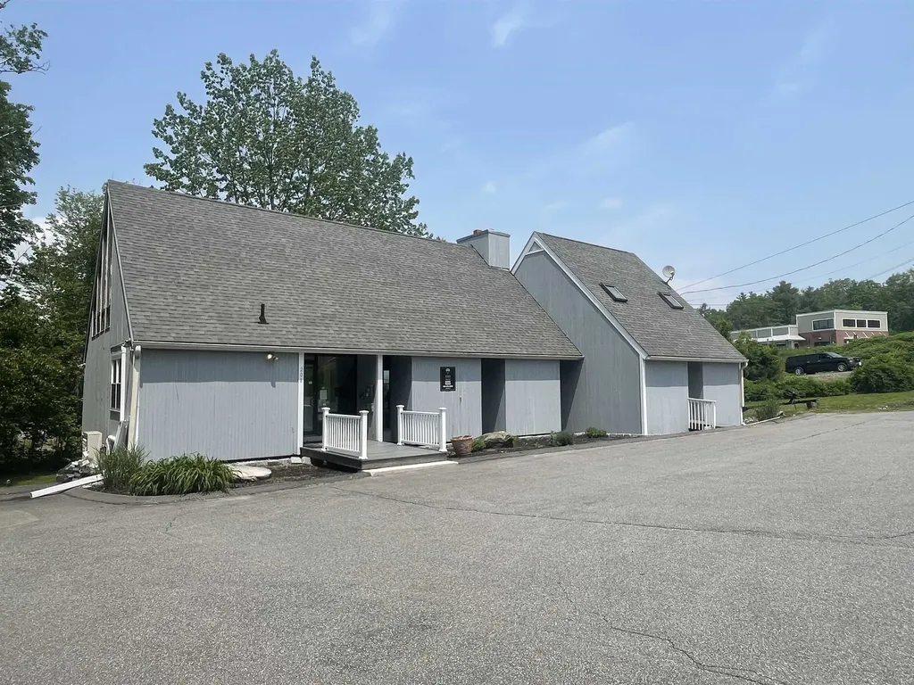 208 Daniel Webster Highway Meredith NH 03253