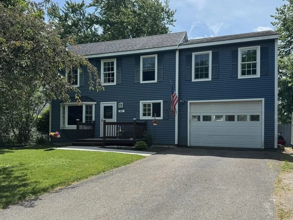 82 Oakwood Drive South Burlington VT 05403