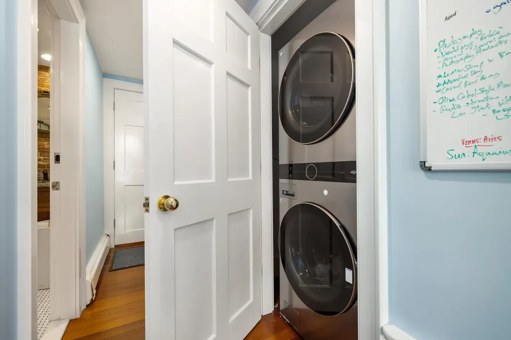 73 Daniel Street Portsmouth NH 03801