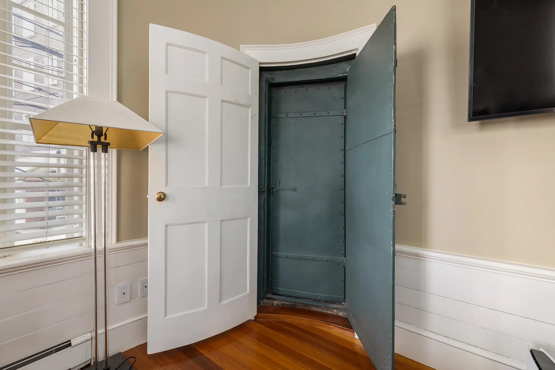 73 Daniel Street Portsmouth NH 03801