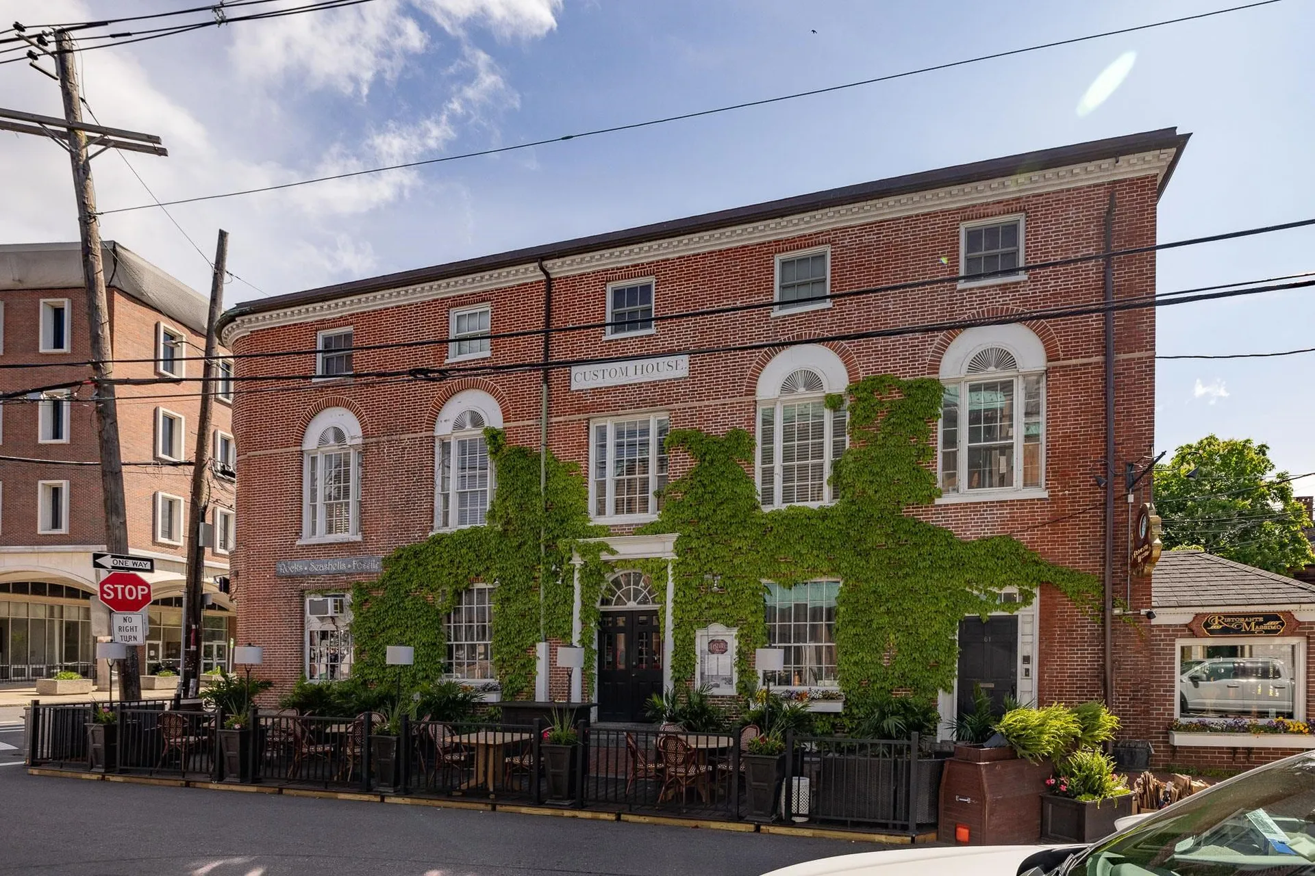 73 Daniel Street Portsmouth NH 03801
