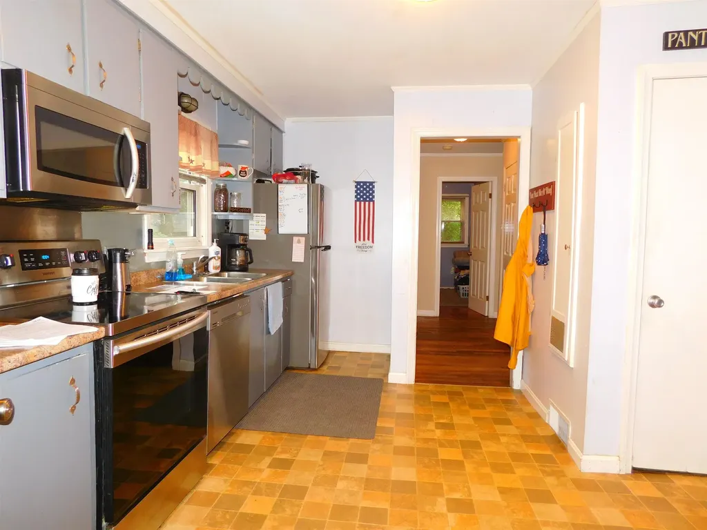 33 Salmon Falls Road Rochester NH 03868